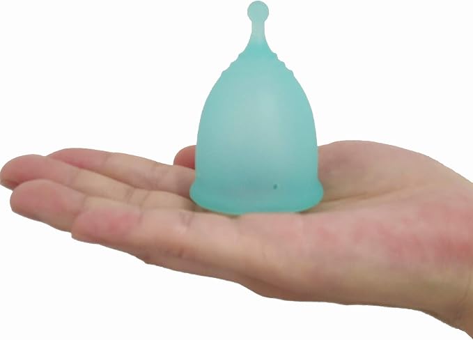 Croing 4pcs Menstrual Cup with 1 pc Sterilize Cup,Menstrual Cup Holder, Storing Period Cup(Blue and White)