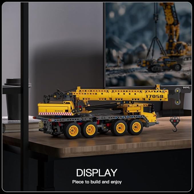 Mould King Heavy Construction Vehicles Mobile Crane Truck Building Toys, 17058 Crane Building Set, Construction Toys for Adults and Kids 8+(997PCS)