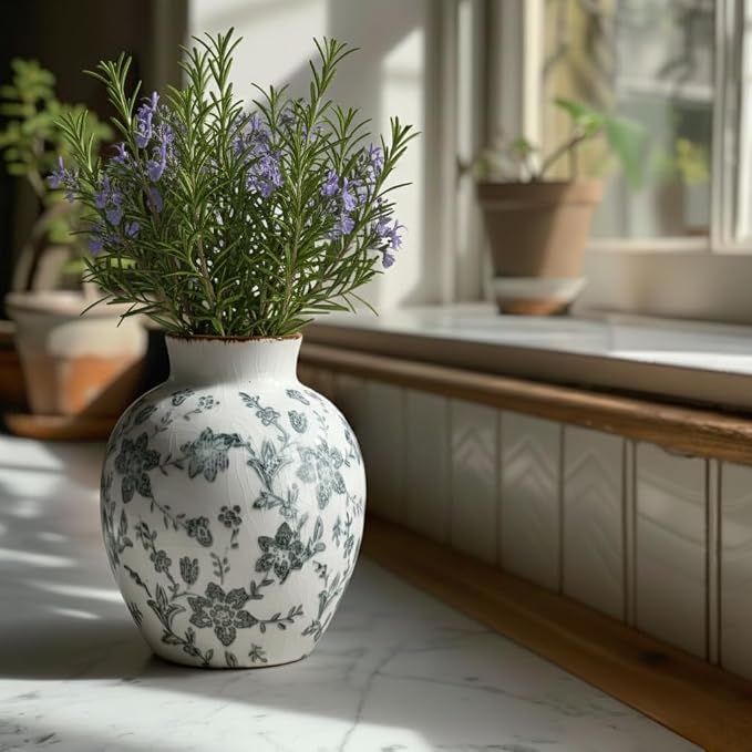 SIDUCAL Ceramic Vintage Vase, 5.83 Inch Retro Ice Cracked Chinoiserie Floral Vase, Rustic Farmhouse Vases for Home Decor, Bookshelf, Garden, Chinoiserie Decor, Tuscan Decor, Gray Floral Pattern
