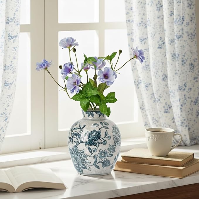 SIDUCAL Ceramic Chinoiserie Floral Vase | 6.3 Inch Blue and White Vintage | Retro Ice Cracked Blue and White Porcelain Vase for Table, Living Room, Bathroom Decoration, Shelf Decor, Mantel