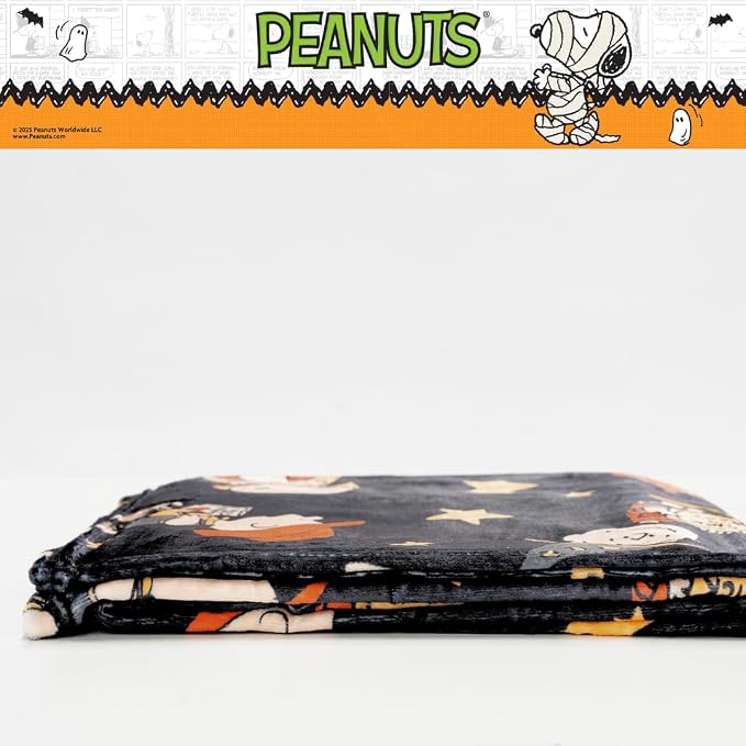 Peanuts Snoopy Cozy Throw 46 in x 60 in – Soft Cozy Plush for Couch, Bed & Travel, Halloween Snoopy & Charlie Brown Design (Officially Licensed Product) by Franco Collectibles