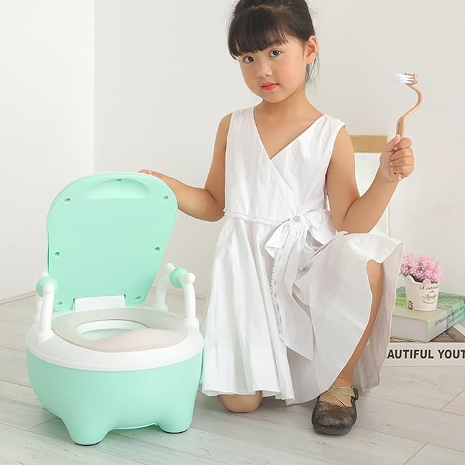 Kids Toilet, Large Capacity Storage, Plastic Portable Children Toilet Baby Accessories for Male and Female Babies (Green)
