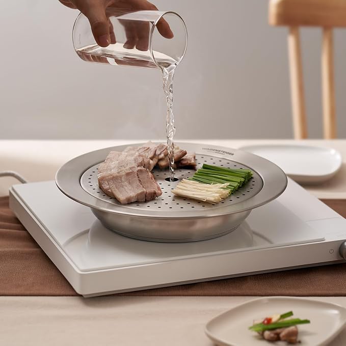 WAGENSTEIGER Stainless Steel Steam Food Warmer Pan with Perforated Tray, Food Steamer, Multipurpose Cooking Pan for Steaming, Boiling, and Warming Food, Korean Style Communal Food Dishes (Silver, 20.6cm / 8.12inch)