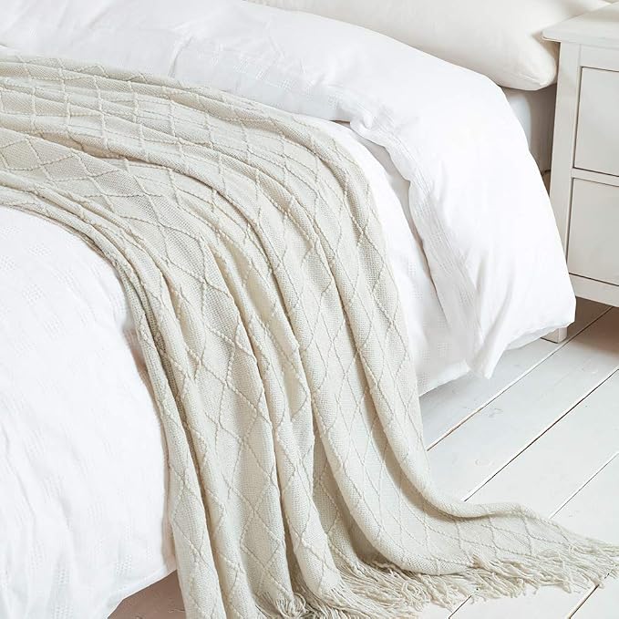 BOURINA Beige Throw Blanket 60x80 Inch Boho Knitted Soft Throw Sofa Blanket | Knitted Throw Blanket 60x80 Inches, Soft Lightweight Boho Weave Throw Decorative Couch Blanket for Living Room Bedroom Chair