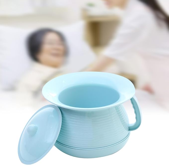 Spittoon Urinal with Lid Travel Potty Thickened Stable Base Small Portable Kids Spittoon Potty Pot for Home Use Seniors, Blue