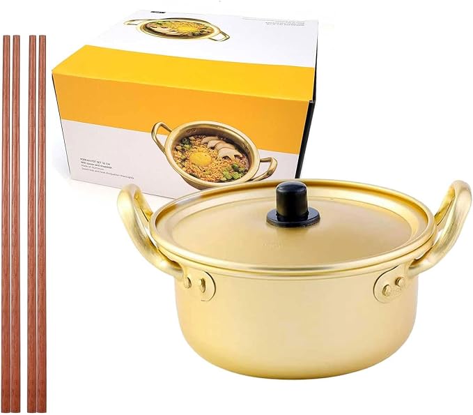 Ramen pot, fast Korean noodle cooker, 3 minute boiler for soup pasta egg, easy light cookware with lid (6.2 Inch)