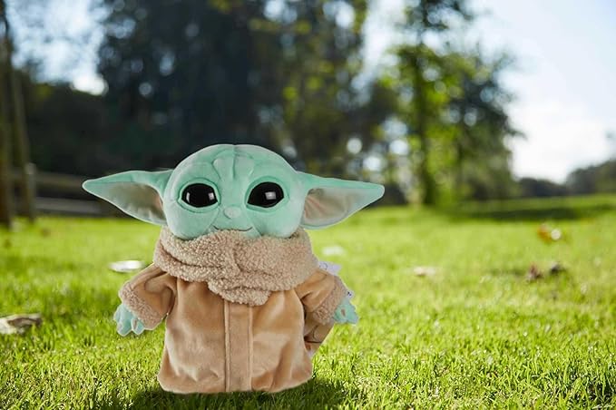 Mattel Star Wars Grogu Plush Toy, 8-inch Character Figure from Star Wars The Mandalorian, Soft Doll in Classic Look