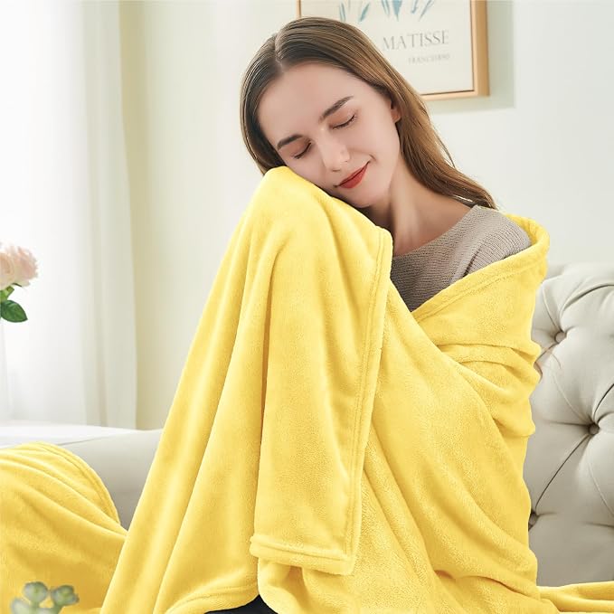 BEDELITE Fleece Blanket Soft Plush Twin Size Blanket Light Yellow 60"x80" | Ultra Soft Fleece, Plush Microfiber, Lightweight Warmth, All Season Comfort, Fade Resistant, Machine Washable, Couch Sofa Bed