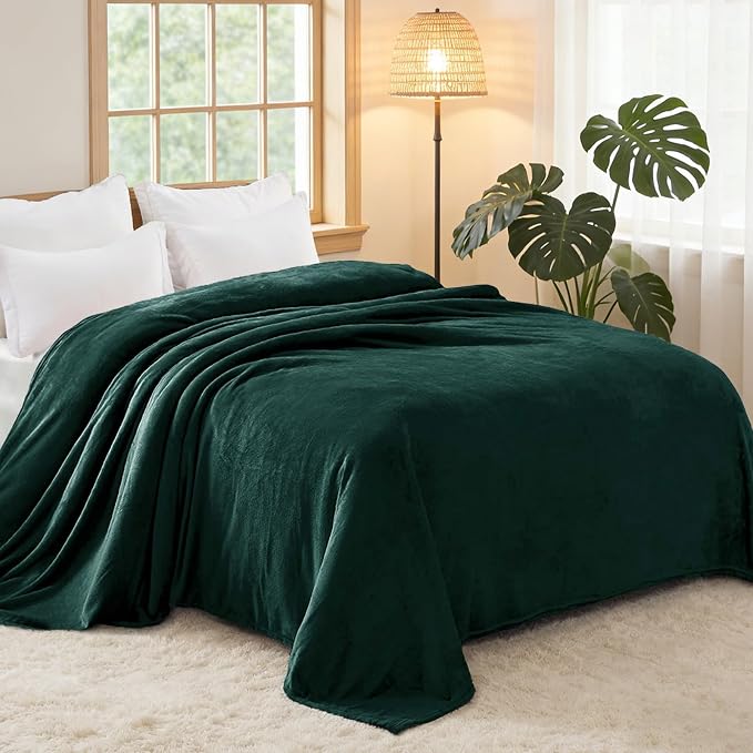 Exclusivo Mezcla Soft Fleece Blanket Cal King Size for Bed, Forest Green | 120x120 Inches, Double-Sided Brushed Flannel, Lightweight Plush Cozy Blanket for Home Decor, All Season, Machine Washable