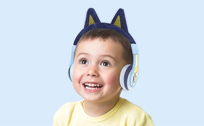 eKids Bluey Bluetooth Headphones for Kids, Wireless Headphones with Microphone Includes Aux Cord, Earphones for School, Home, or Travel