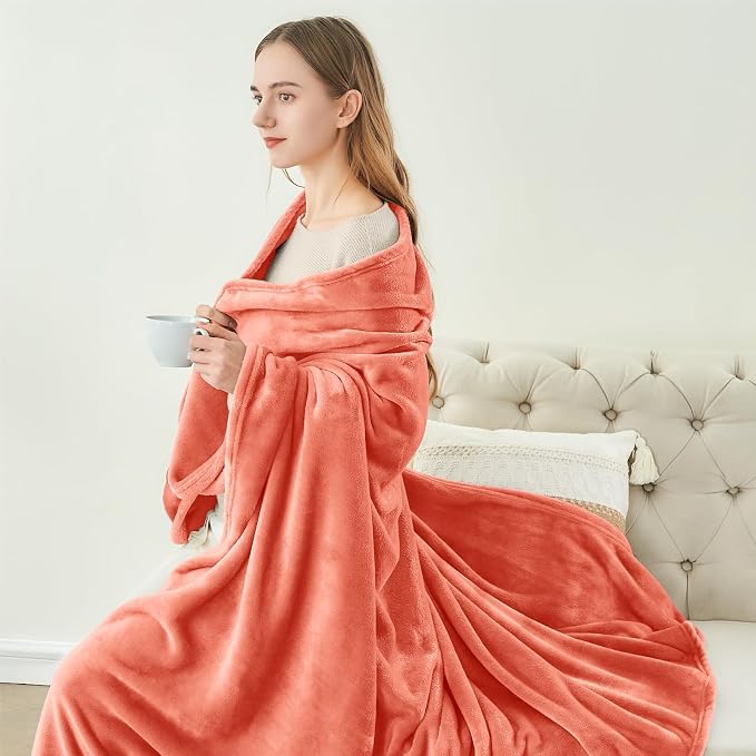 BEDELITE Fleece Blanket Soft Plush Throw for Couch Coral Red 50"x60" | Ultra Soft Fleece, Plush Microfiber, Lightweight Warmth, All Season Comfort, Fade Resistant, Machine Washable, Couch Sofa Bed