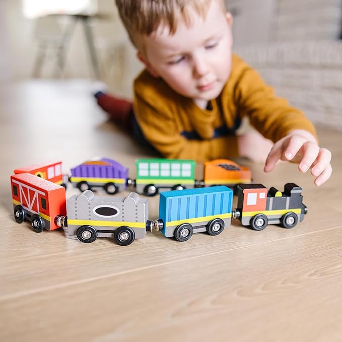 Melissa & Doug Wooden Train Cars, 8-Piece Magnetic Train Set with Toy Storage Tray, Steam Engine, Caboose, Coal & Passenger Cars, Montessori-Inspired Pretend Play Toys for Kids Ages 3+