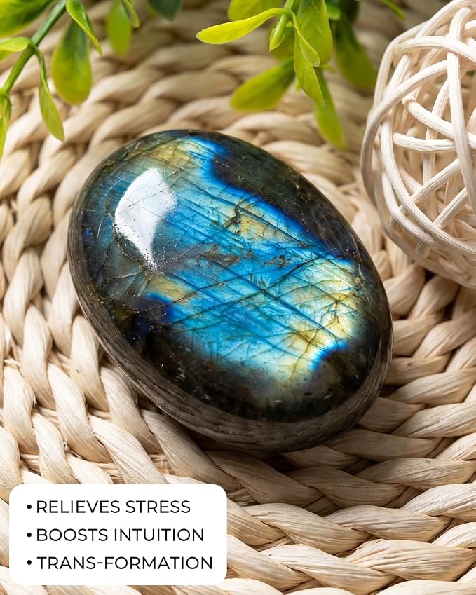 Natural Labradorite Palm Stone - Hand-Polished Oval Worry Stone for Anxiety & Stress Relief - Pocket Healing Crystals for Meditation, Reiki & Intuition - Unique Spiritual Gift for Crystal Collectors