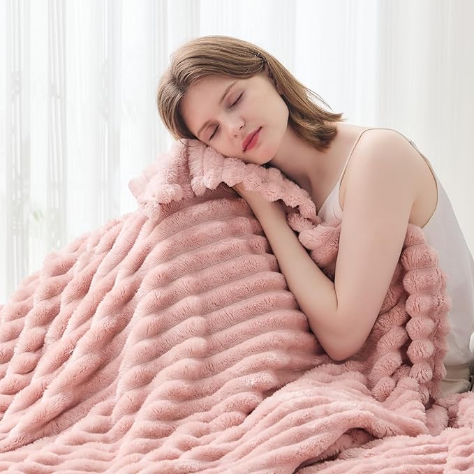 NEWCOSPLAY Super Soft Twin Blanket Pink Premium Silky Flannel Fleece 3D Ribbed Jacquard Lightweight Bed Blanket All Season Use (Pink Ribbed, Twin(60"x80"))
