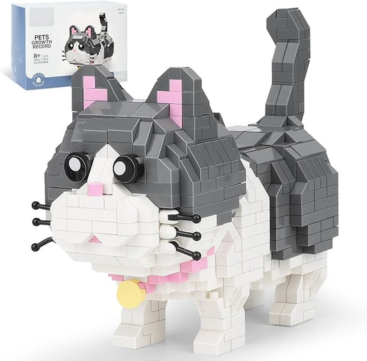 Cute Animal Micro Mini Building Blocks Kit, Blue Cat Mini Bricks Building Toys for Adults Boys and Girls, Party Favors for Kids 12+ 14+, Christmas Birthday Gift, Carnival Prizes (673 PCS)