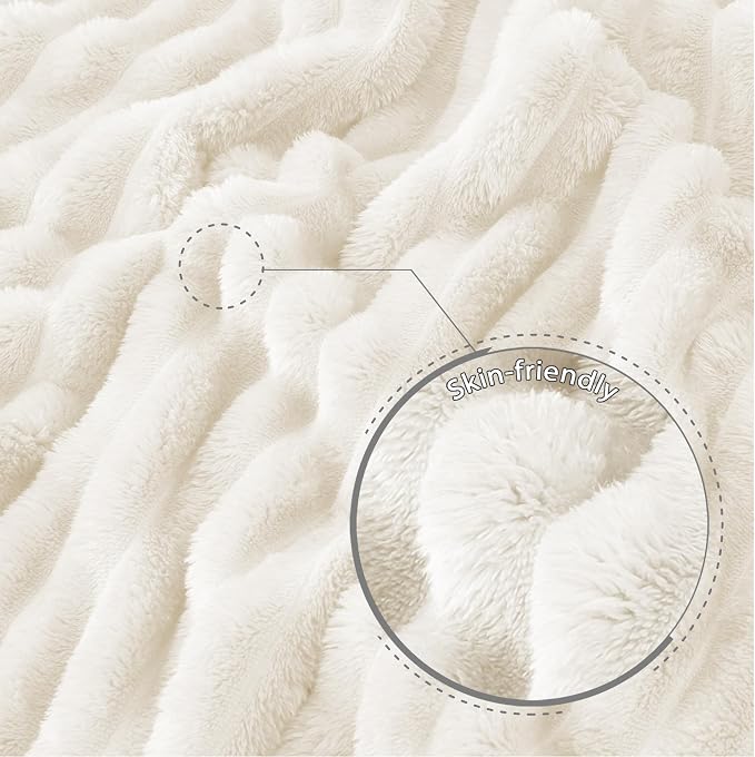 Exclusivo Mezcla Striped Fleece Throw Blanket for Couch, Sofa, Bed, 50"x60" | Soft Breathable Cozy Bed Blankets, Lightweight Plush Fluffy Fuzzy Jacquard Decorative Blankets