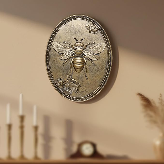 Newinhome Vintage Bee Wall Sculpture, Antique Wall Decor, Hanging Decoration with Embossed Bee Design, Vintage Decoration for Living Room, Bedroom and Hallway, Housewarming Gift