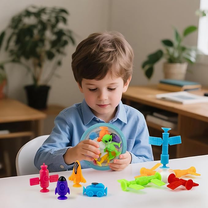 Suction Bath Toys, Bathtub Toys, Sensory Toy, Interesting Space Set with Alien and Space Station, for 3 and up