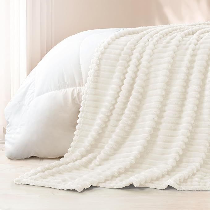 Exclusivo Mezcla Striped King Size Fleece Blanket for Bed, Couch, 90"x104" | Soft Breathable Cozy Bed Blankets, Lightweight Plush Fluffy Fuzzy Jacquard Decorative Blankets