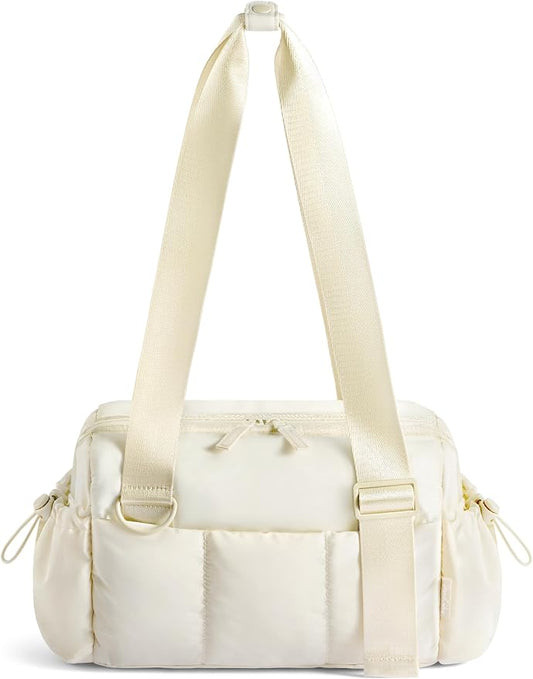 Uselike Small Gym Bag for Women, 7L Mini Duffle Bag for Travel, Lightweight Quilted Puffer Bag for Daily, Cute Shoulder Bag for Dance with Wet Pocket (Off White)