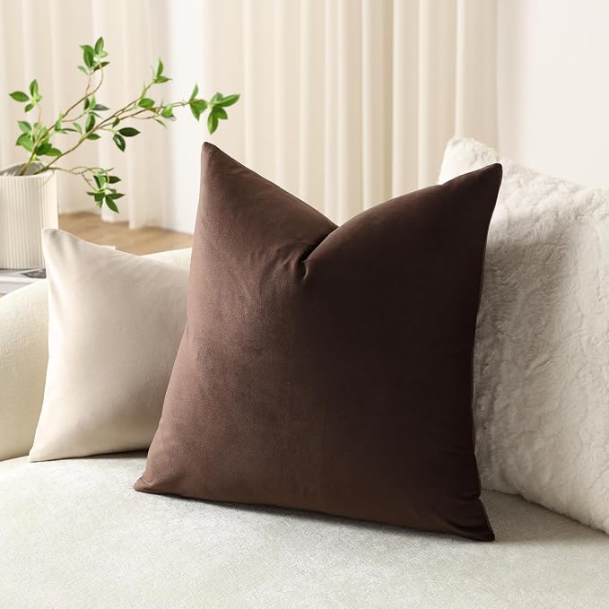 Throw Pillow Covers 18x18 Chocolate Brown: Pack of 2 Cozy Soft Velvet Square Modern Luxury Decorative Throw Pillow Cases for Sofa Couch Living Room Bed Home Decor