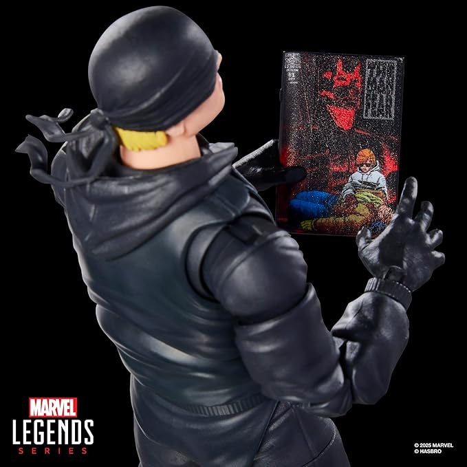 Marvel Legends Series Daredevil, The Man Without Fear Comics-Inspired Collectible 6-Inch Scale Action Figure with Character-Sized Comic Accessory
