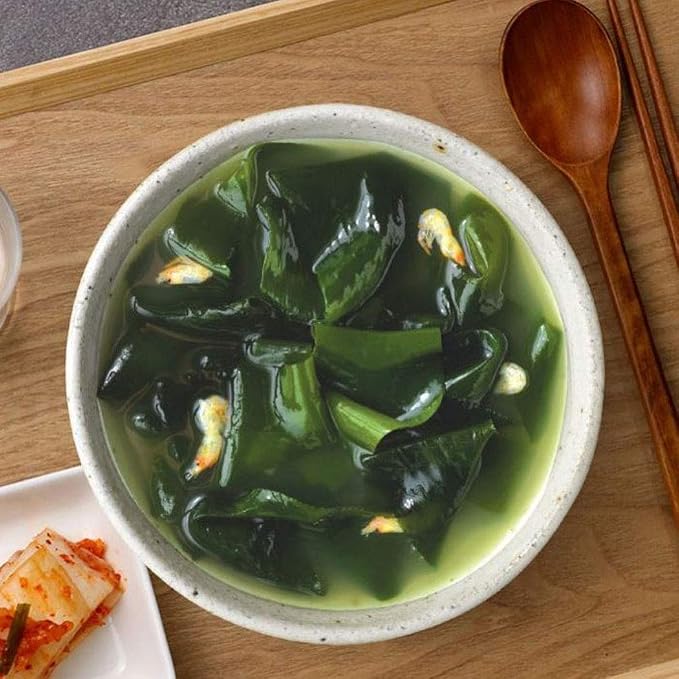Cupbahn Korean Pre-Cooked Meal with White Rice - 25 Taste by Hetbahn 컵반 햇반 (Seaweed Soup, 2 Bowls)