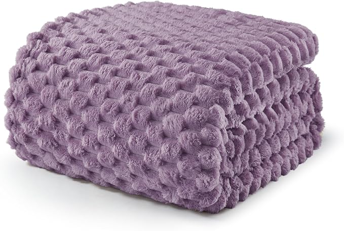 Exclusivo Mezcla 3D Fleece King Size Blanket for Bed, Grayish Purple | Extra Soft Fuzzy Plush Lightweight Bed Blankets, Cozy Fluffy Decorative Blankets for All Seasons, 90x104 Inches