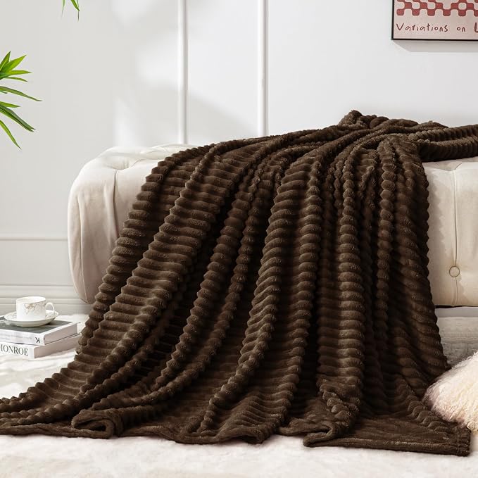 BEDELITE Ribbed Jacquard Dark Brown Fleece Twin Blanket for Bed, 60x80 Inch | Soft Warm Decorative Fluffy Blanket, Cozy Plush Lightweight Fuzzy Throw Blanket for Couch Sofa Room Decor, Gift for Women
