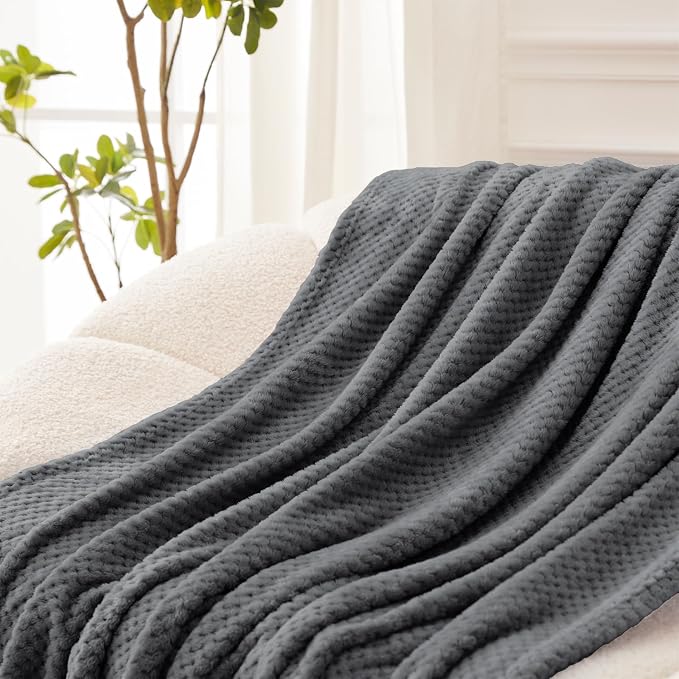 Exclusivo Mezcla Soft Waffle Fleece Bed Blanket King Size, Gray | Lightweight Plush Blanket for Bed, Bedroom, Cozy Flannel with Waffle Texture, Stylish Home Decor, All Season, 104x90 Inches