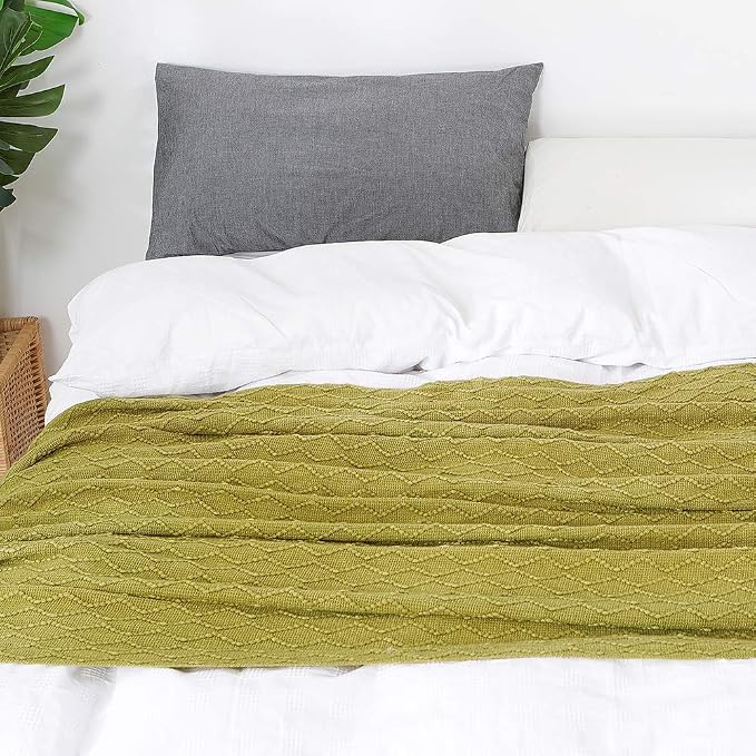 BOURINA Olive Green Throw Blanket 50x60 Inch Knit Soft Throw Sofa Blanket | Knitted Throw Blanket 50x60 Inches, Soft Lightweight Boho Weave Throw Decorative Couch Blanket for Living Room Bedroom Chair