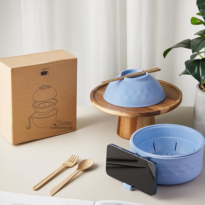 1 Set Microwave Ramen Cooker 40oz Wheat Straw Microwave Noodle Bowl Set with Chopsticks, Spoon, Fork, College Dorm Office Apartment Essentials (Light Blue)