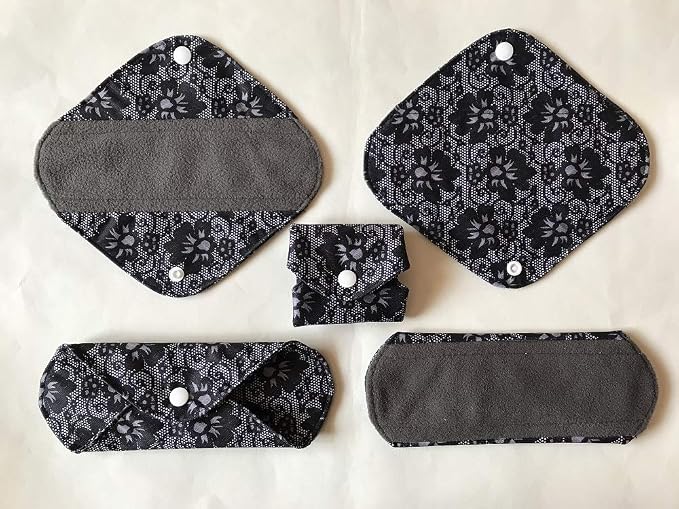 5 Pieces Charcoal Bamboo Mama Cloth/Menstrual Pads/Reusable Sanitary Pads (Black lace, Pantyliner (8 inch))