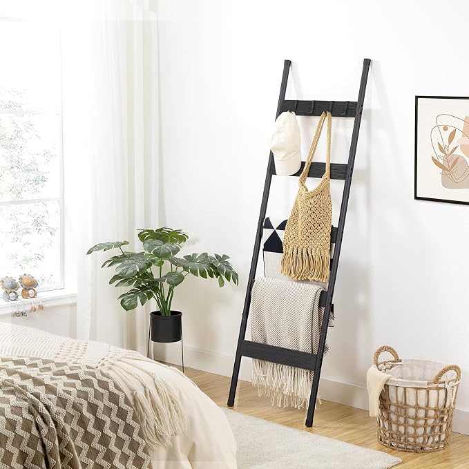 HOOBRO Blanket Ladder, 5-Tier Towel Rack with Hooks, Wall-Leaning Blanket Rack, Decorative Display Ladder Shelf, Scarves, Industrial, Living Room, Bedroom, Black BB52CJ01
