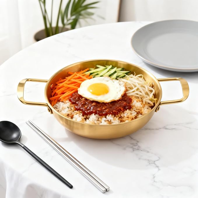 Korean Ramen Cooking Pot with Double Handle, Stainless Steel Noodle Pot, Convenient Cooking Pot for Soup Small Hot Pot (18cm/7.1in (Golden Color))