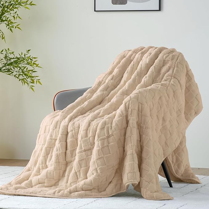 Uttermara Blankets for Adults Queen Size, 20lbs 60x80 inches Blanket with Soft Warm Plush Jacquard Sherpa, Washable Thick Throw, Khaki