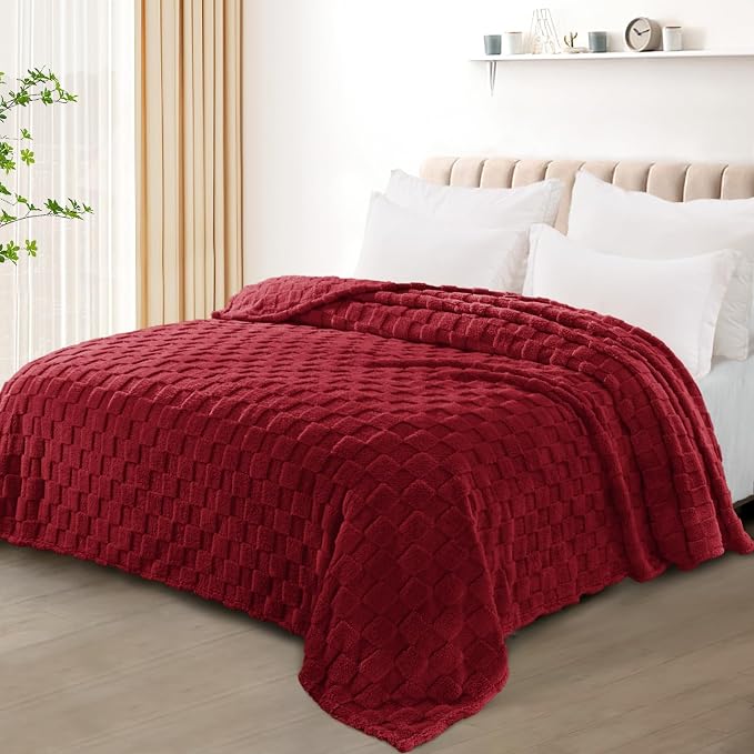 Exclusivo Mezcla 3D Checkered Fleece King Blanket for Bed, Burgundy | Super Soft and Cozy Fluffy Blanket, Lightweigh and Breathable Blanket for Living Room, Bedroom, Decor, All Season, 104"x90"