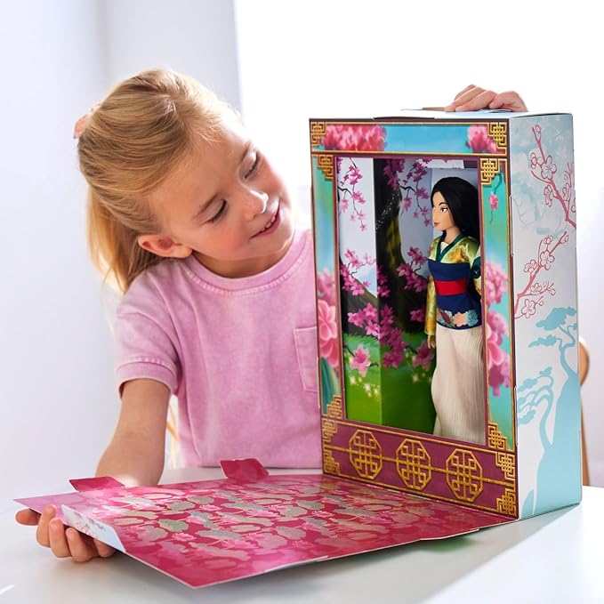 Disney Store Girl's Mulan Story Doll, Mulan, 11 Inches, Fully Posable Toy in Glittering Outfit - Suitable for Ages 3+ Toy Figure, Gifts, New for 2023?