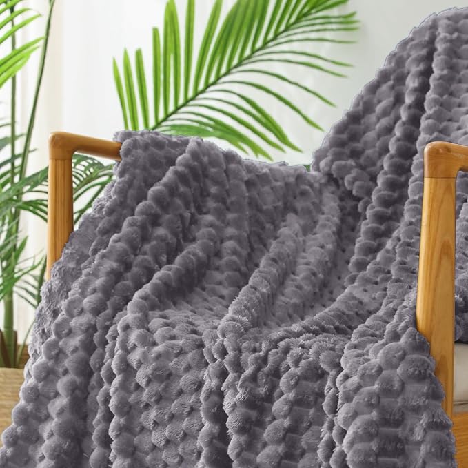 Exclusivo Mezcla 3D Fleece Twin Size Blanket for Bed, Dark Grey | Extra Soft Fuzzy Plush Lightweight Bed Blankets, Cozy Fluffy Decorative Blankets for All Seasons, 60x80 Inches