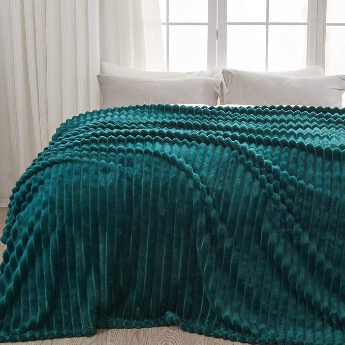 NEWCOSPLAY Fleece Ribbed Cozy Twin Blanket for Couch, Dark Teal, 60"x80" | Premium Silky Flannel Blanket, Soft Lightweight Fluffy Throw Blanket for Bed Sofa Decor, Gift for All Season Use