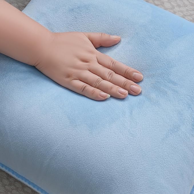 Velvet Light Blue Throw Pillow Covers 18”x18”Pack of 2 Soft Decorative | Square Cushion Covers for Couch Sofa Bed Livingroom Car Home Decor,45x45Cm