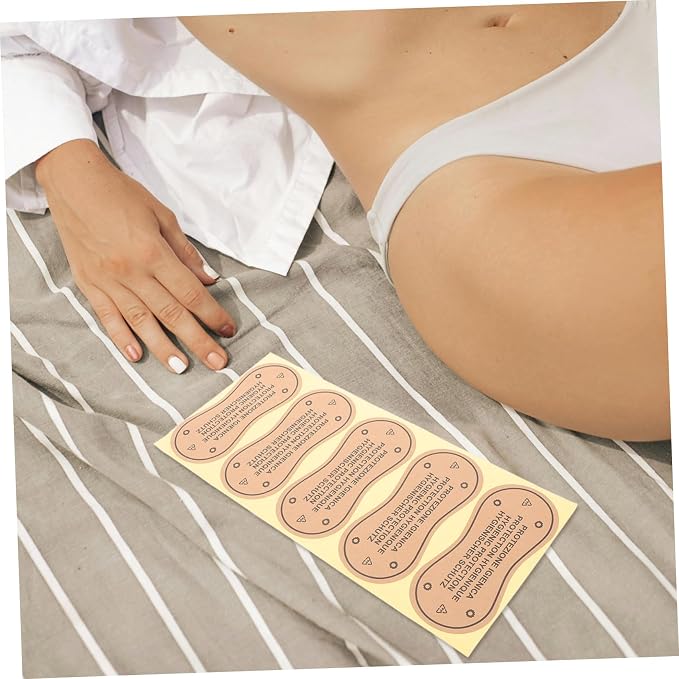 Didiseaon 100pcs Adhesive Underwear Liners Stickers for Women Soft Leakproof Panty Liner Swimsuit Inserts Breathable Protective Stickers for Swimwear Comfortable Body Types