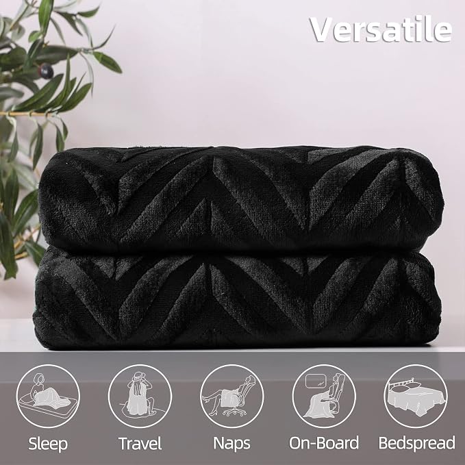 Whale Flotilla Flannel Fleece Fall Bed Blanket Queen Size, Black | Lightweight Breathable Soft Bedspread, Plush Fluffy Coverlet Chevron Design Decorative Blanket for Home Life, 90x90 Inch