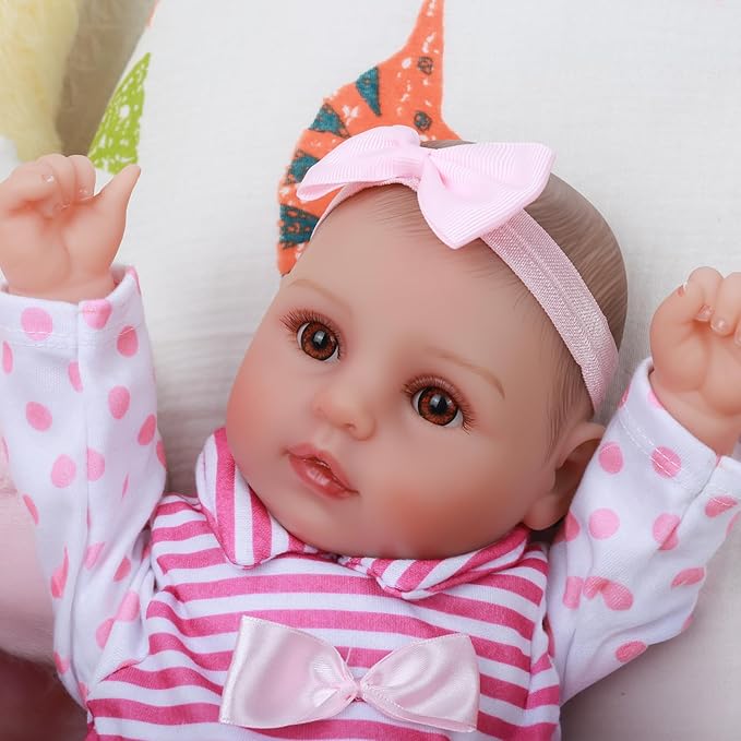 WOOROY Baby Doll, 18 inch Cute Realistic Baby Dolls Large Soft Body Baby Doll, Real Life Baby Dolls with Accessories for 3+ Year Old Girls Gifts, Pretend Play, Collection