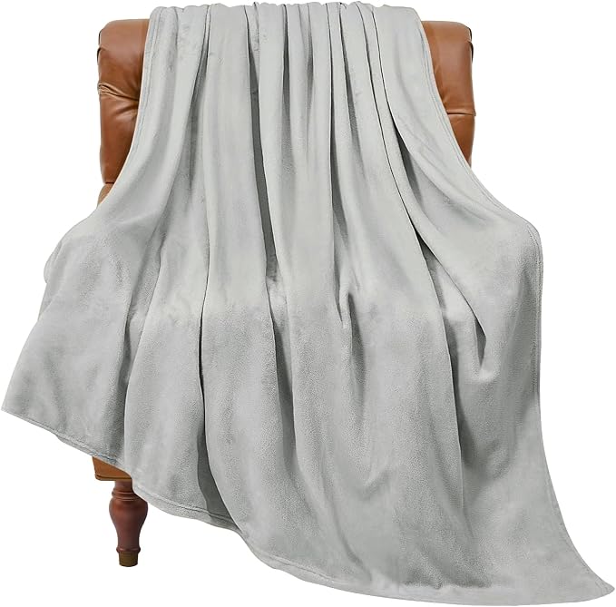 BEDELITE Fleece Blanket Soft Plush Throw for Couch Light Grey 50"x60" | Ultra Soft Fleece, Plush Microfiber, Lightweight Warmth, All Season Comfort, Fade Resistant, Machine Washable, Couch Sofa Bed