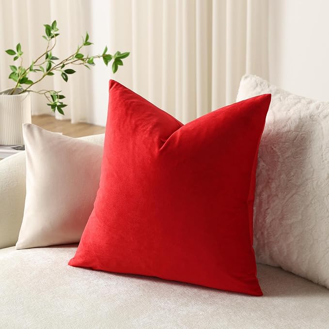Throw Pillow Covers 18x18 Christmas Red: Pack of 2 Cozy Soft Velvet Square Modern Luxury Decorative Throw Pillow Cases for Sofa Couch Living Room Bed Home Decor