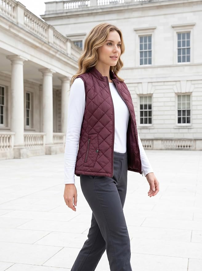 Fuinloth Women's Quilted Vest Lightweight Puffer Stand Collar Zip Gilet | 4 pockets with 2 inner storage. Quilted padded warm gilet. Fall winter outerwear layering vest for travel hiking daily wear.