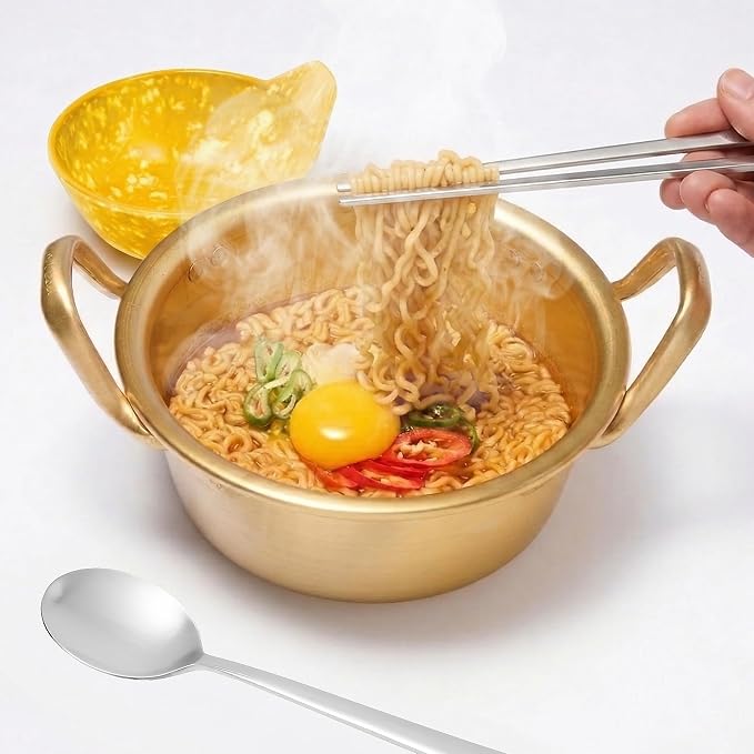 xenoz Korean Ramen Noodle Pot Set, Bowl, Spoon & Chopsticks | Lightweight aluminum cookware set made in Korea for ramen, noodles and soup.