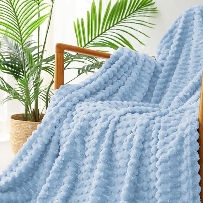 Exclusivo Mezcla 3D Fleece Queen Size Blanket for Bed, Stone Blue | Extra Soft Fuzzy Plush Lightweight Bed Blankets, Cozy Fluffy Decorative Blankets for All Seasons, 90x90 Inches
