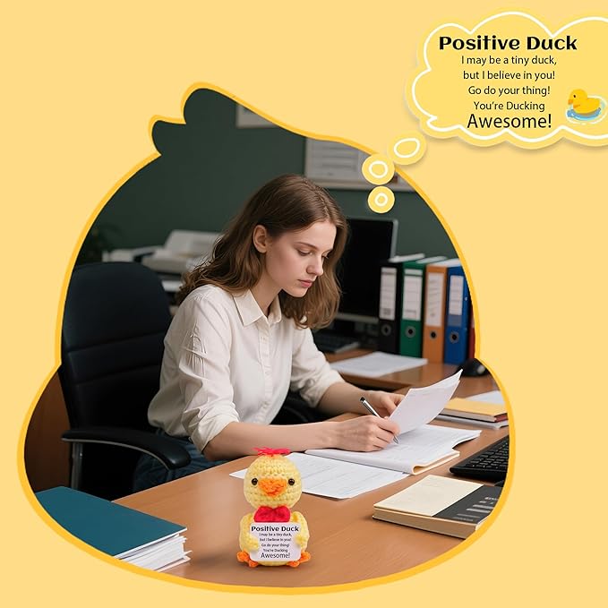 Mini Funny Positive Duck, Knitted Wool Duck Toy with Positive Card - Creative Cute Crochet Doll Emotional Support Cheer Up Keepsake Gift for Friends, Student, Christmas